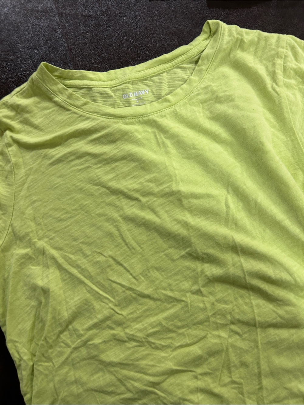 Old Navy Men’s Crew Neck T-Shirt in Bright Lime